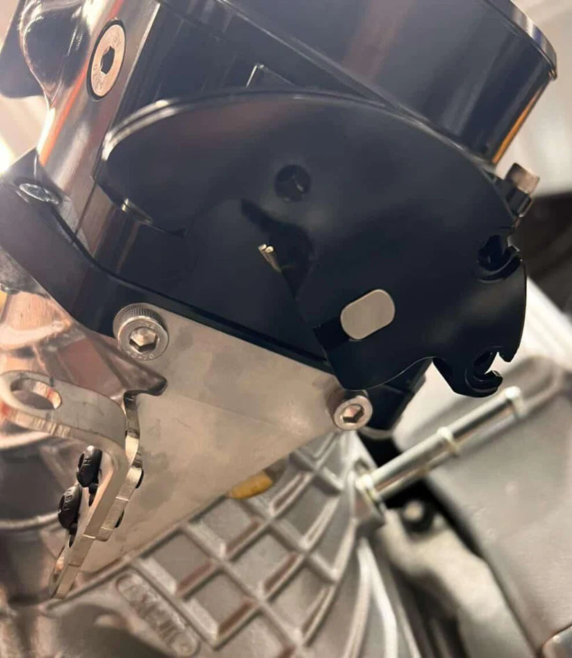GM Throttle Body to Hellcat Supercharger Adapter