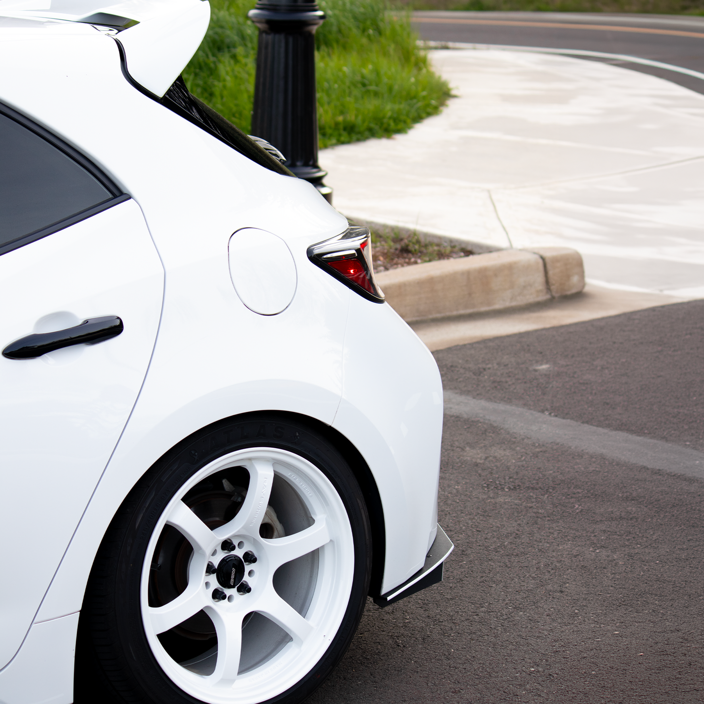 2019+ Toyota Corolla HATCH Rear Diffuser V1